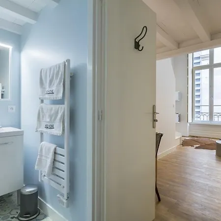 Like - Opera Apartment Lyon
