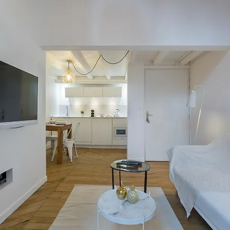 Apartment Like - Opera *